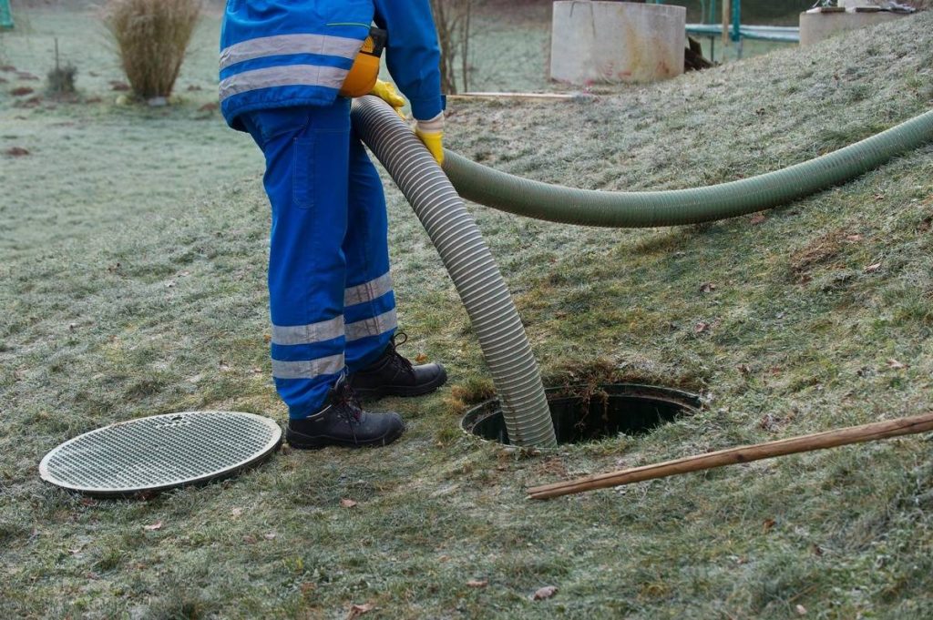 Septic Tank Cleaner